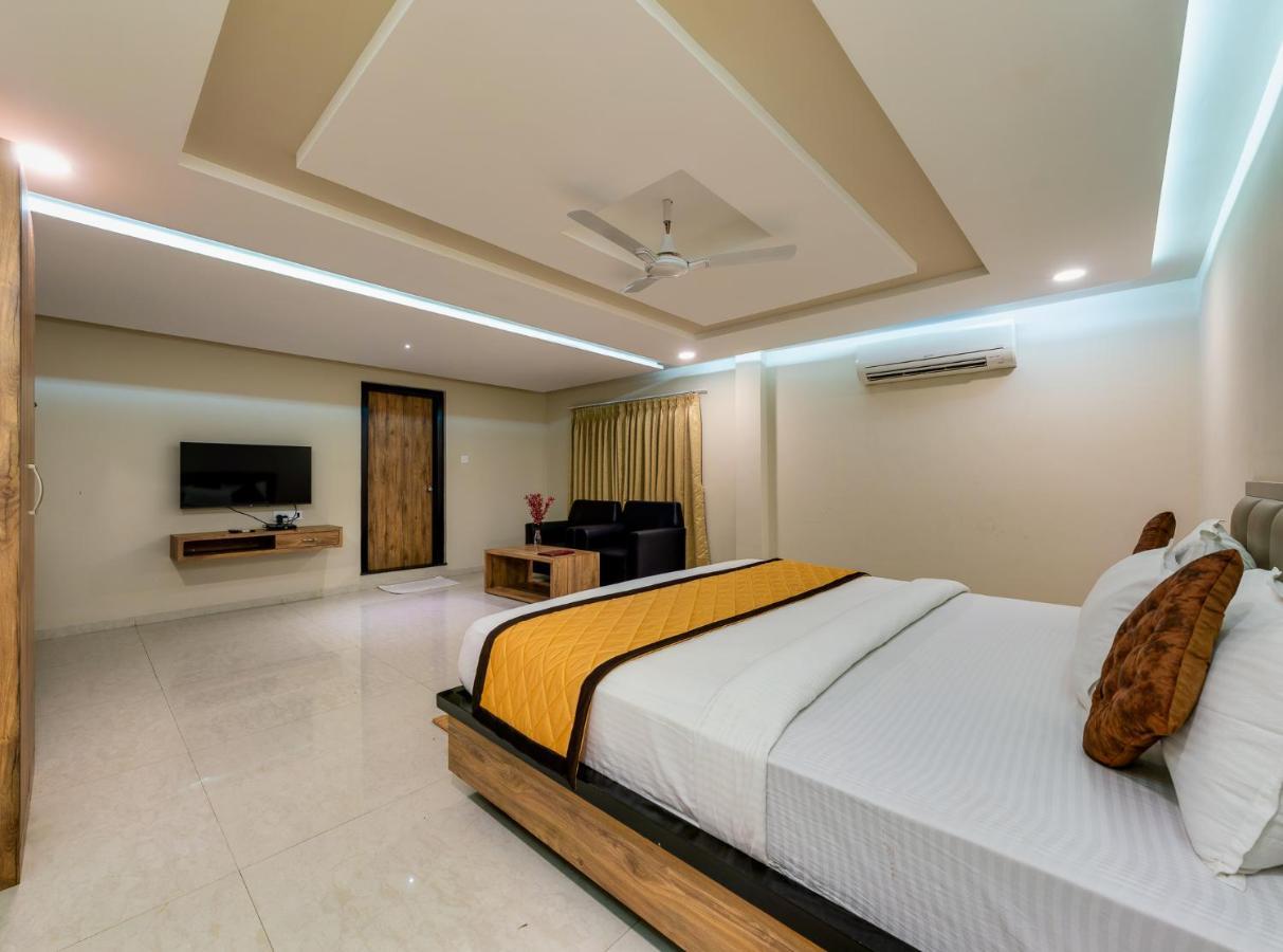 Vov Hotels Vijayapura Bijāpur Extérieur photo